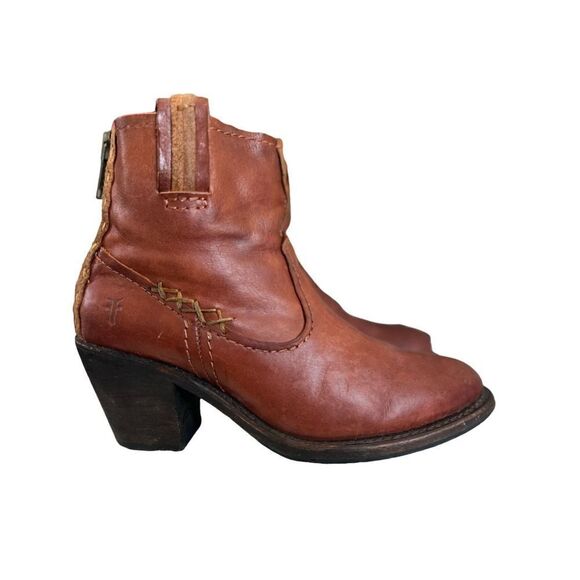 FRYE Leslie Artisan Short Boot Leather Brown Women's Boots. Sz 6.5B - Picture 2 of 10